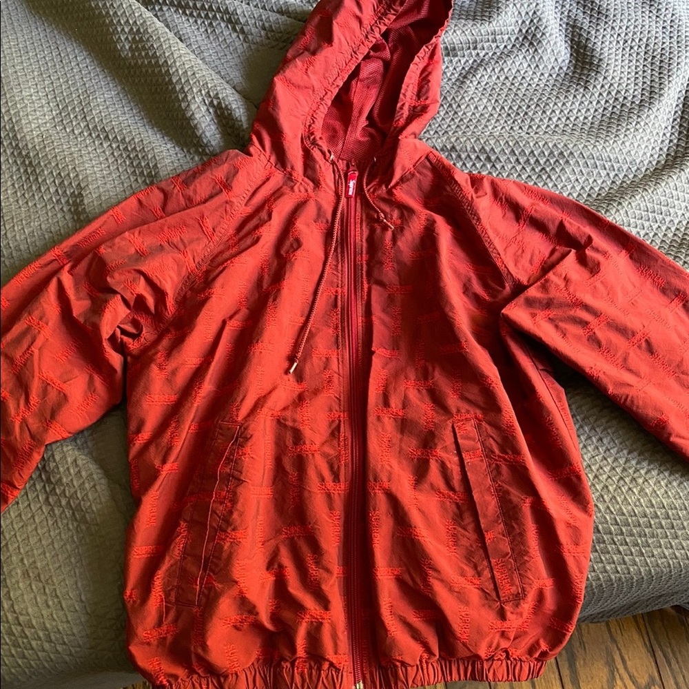 Supreme windbreaker/ jacket